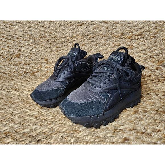 REEBOK X CARDI B WOMEN'S 6 CLASSIC LEATHER ATHLETIC SNEAKER BLACK GY1942 - Picture 5 of 11